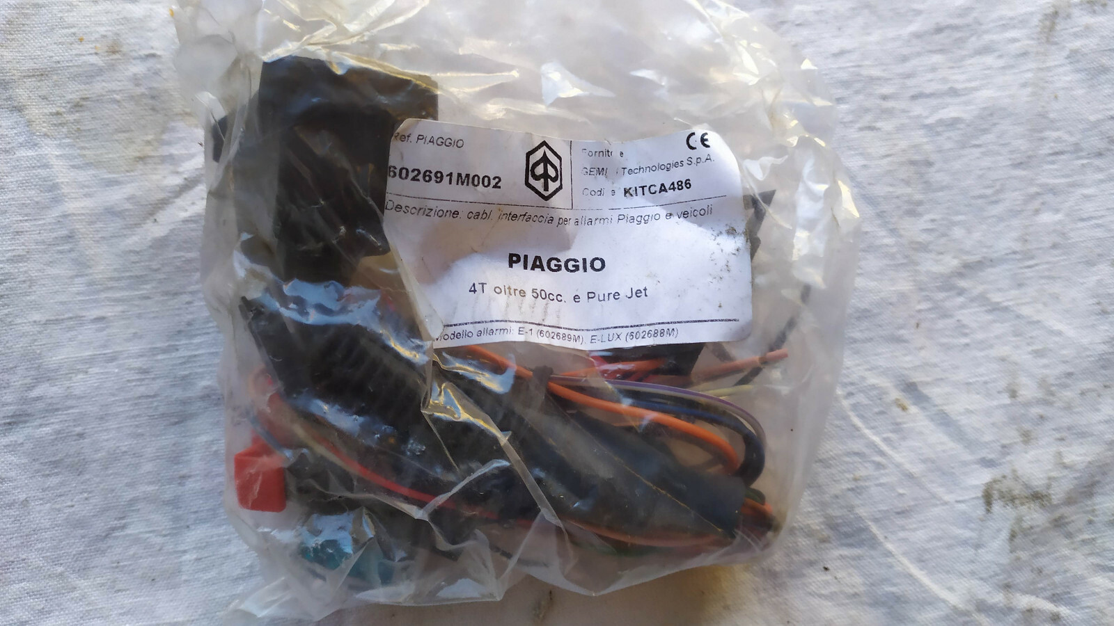Câble alarme 50 Piaggio Vespa Primavera Gilera Runner Rst Purejet faisceau