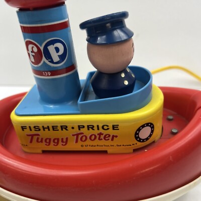 Fisher Price Tuggy Tooter 1967 Pull Behind Toy With Air Pump Bulb