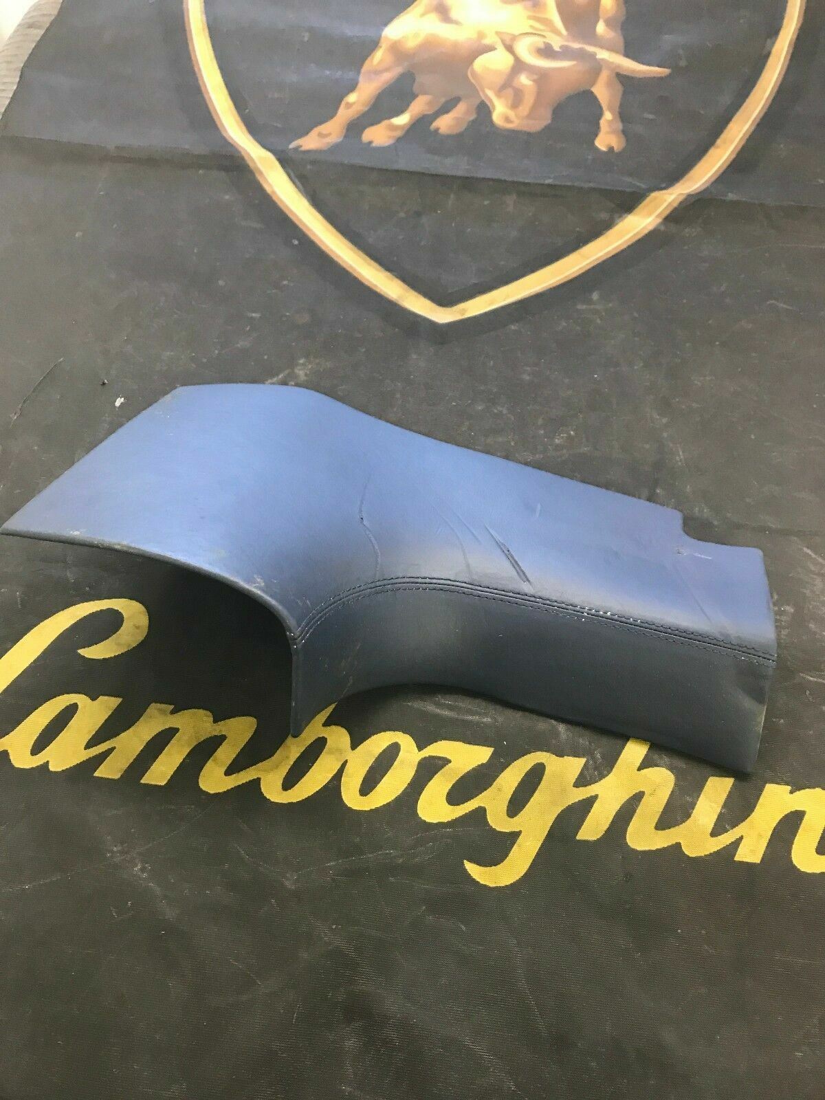LAMBORGHINI GALLARDO PASSENGER RIGHT SIDE SILL COVER OEM 401854888