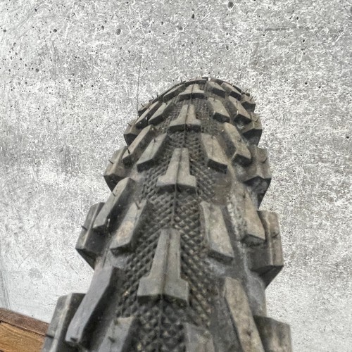 Bontrager Revolt ST 2 Tire Old School BMX 20 Black 1990s 20" Knobby Tire 2.10 - Picture 7 of 16
