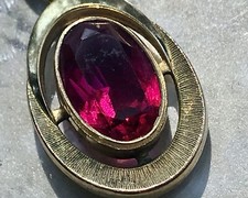 Vintage Designer Anhänger rubin roter Stein Amerik. Doublè vergoldet A*D