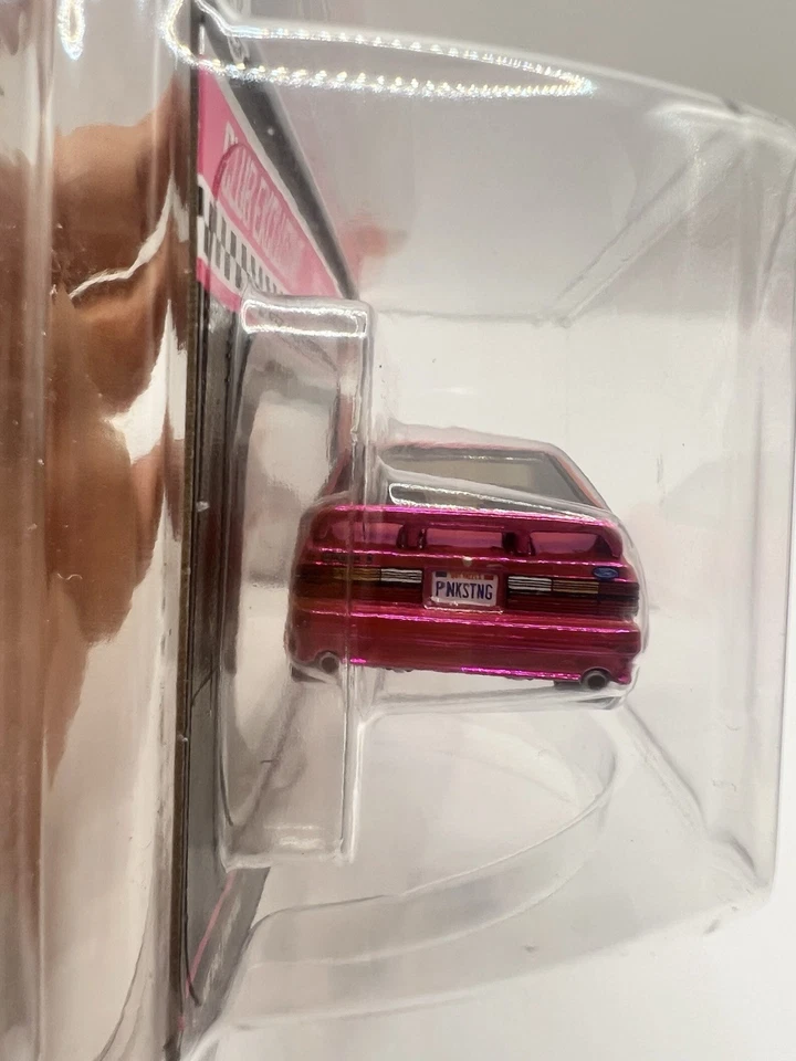 1993 Ford Mustang Cobra R Pink Hot Wheels RLC Exclusive Red Line Club NEW In Box - Image 4 of 4