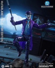McFarlane DC Multiverse Collectors Edition 57 JOKER In Hand