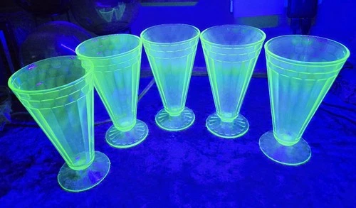 5 Vtg Green Vaseline Uranium Soda Fountain Parfait Malt Glasses Depression Glass