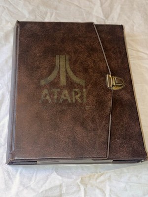 ATARI 2600 Video Game Cartridge Storage Binder Case Rare