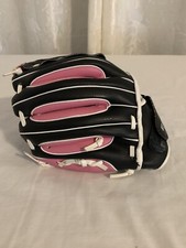 Easton Z-Flex Softball Glove 9.5 Inch RT Handed EKP9500 Pink and Black