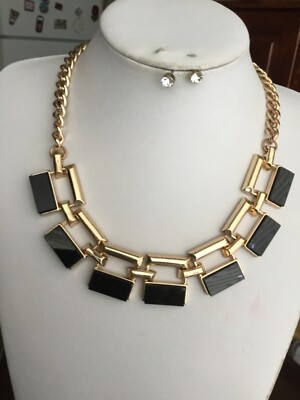 Rectangle shape black bead gold tone finish statement necklace earring set