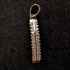 14k Gold Natural Diamond Bar Pendant for Necklace 1.81 grams