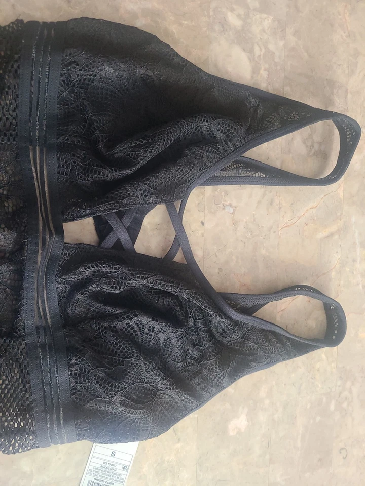 Body de renda Gilligan e Omalley tamanho XS - Imagem 3 de 4