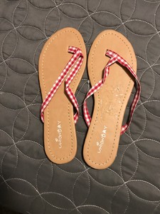 unionbay flip flops