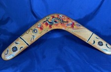 Boomerang 16 " Queensland Aboriginal Creations Hand painted - Kangaroo Design