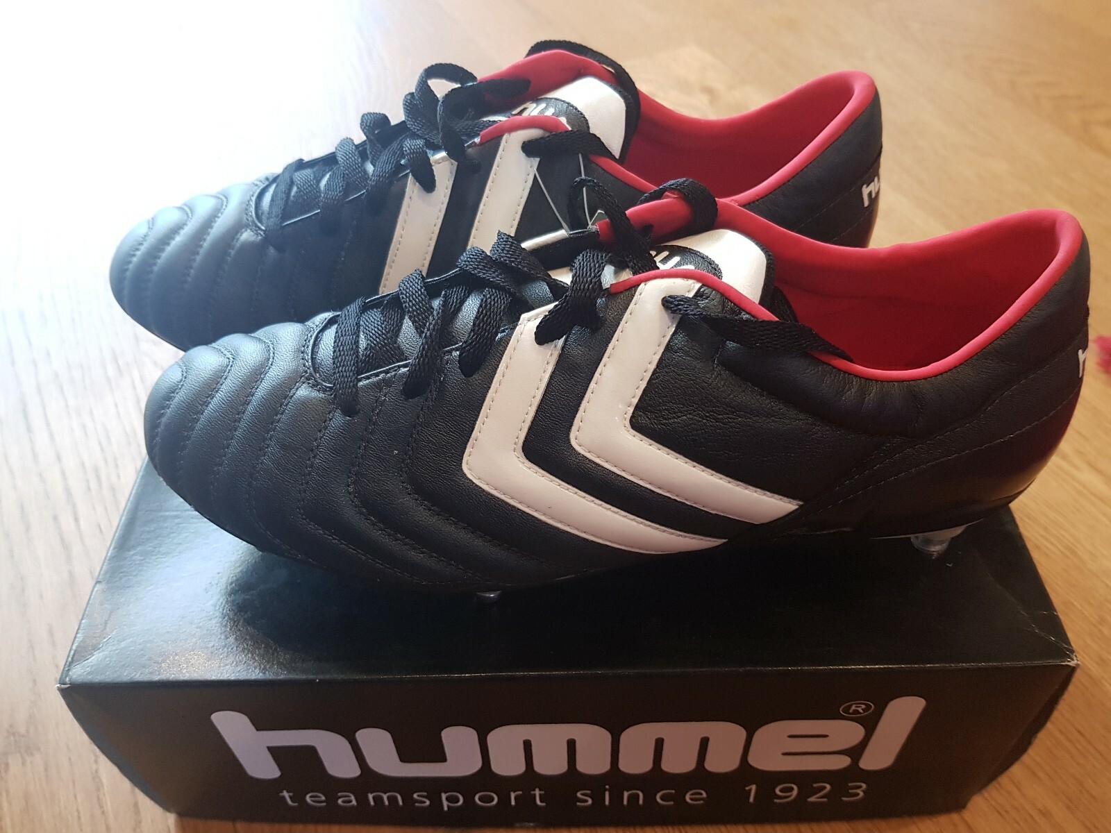 old school kangaroo boots