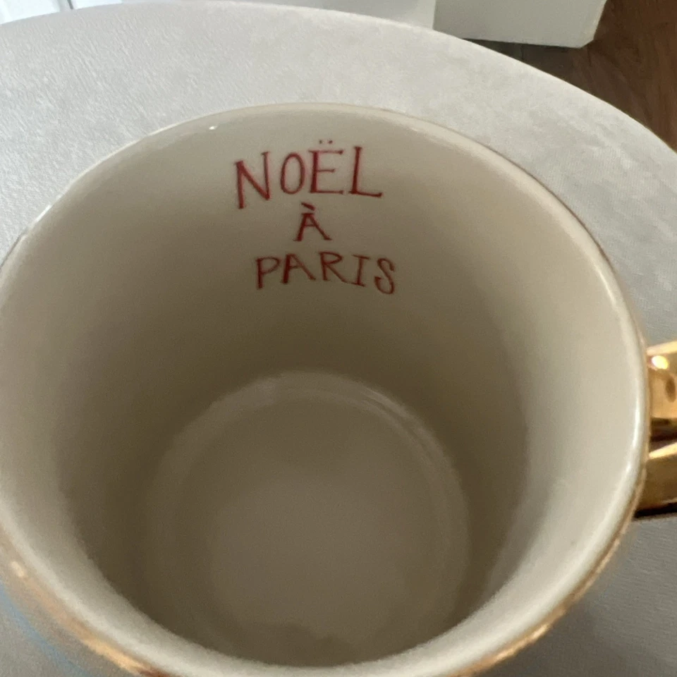Taza de vacaciones Anthropologie Noel A Paris con adornos dorados 13 oz. 4"x3.5" Foto 2 de 4