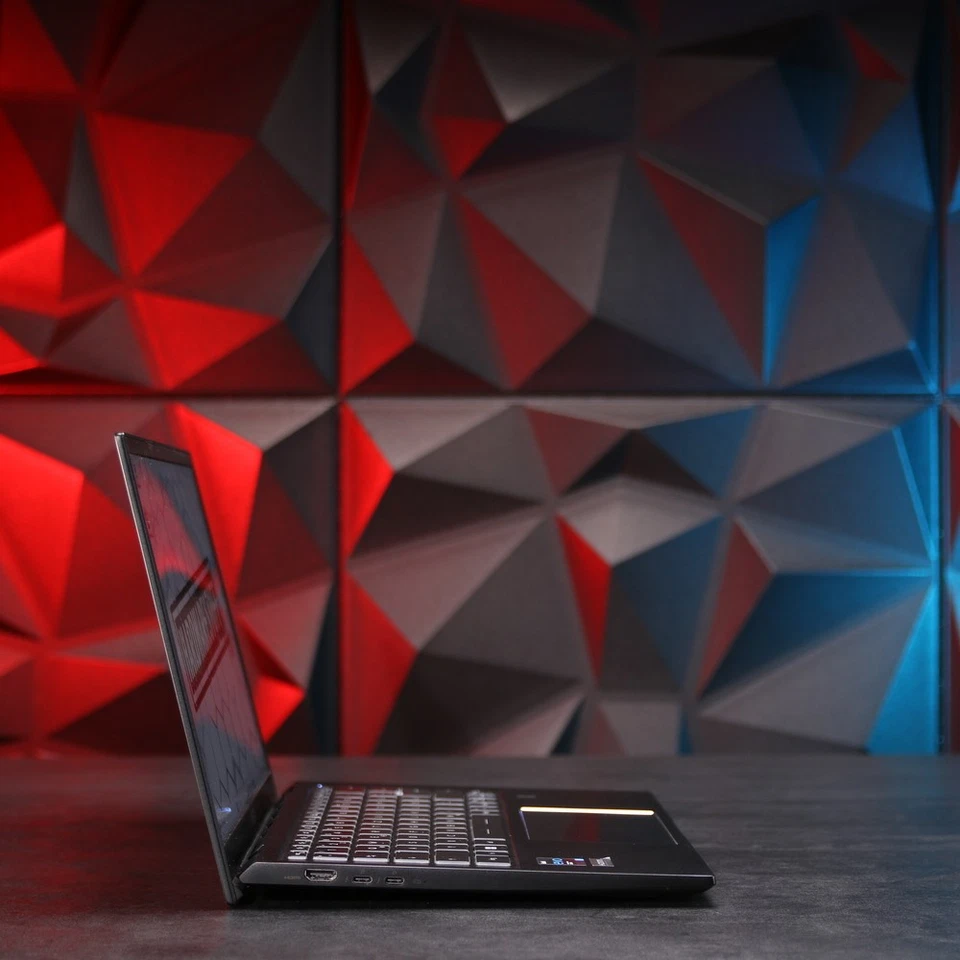 MSI Summit E14 Evo // Intel Core i7-1280P, 16 GB RAM, 1 TB SSD - Bild 2 von 4