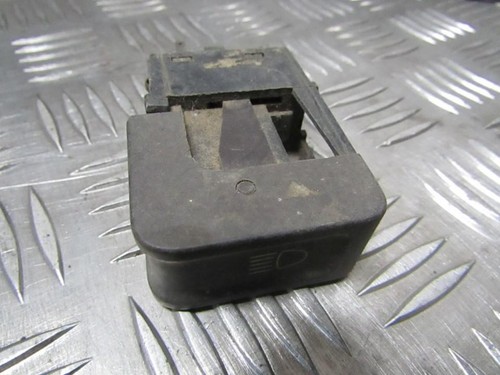 811941535 Schalter Nebelscheinwerfer  Audi 80 DE427538-08