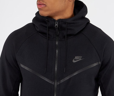 nike tech fleece windrunner hoodie black