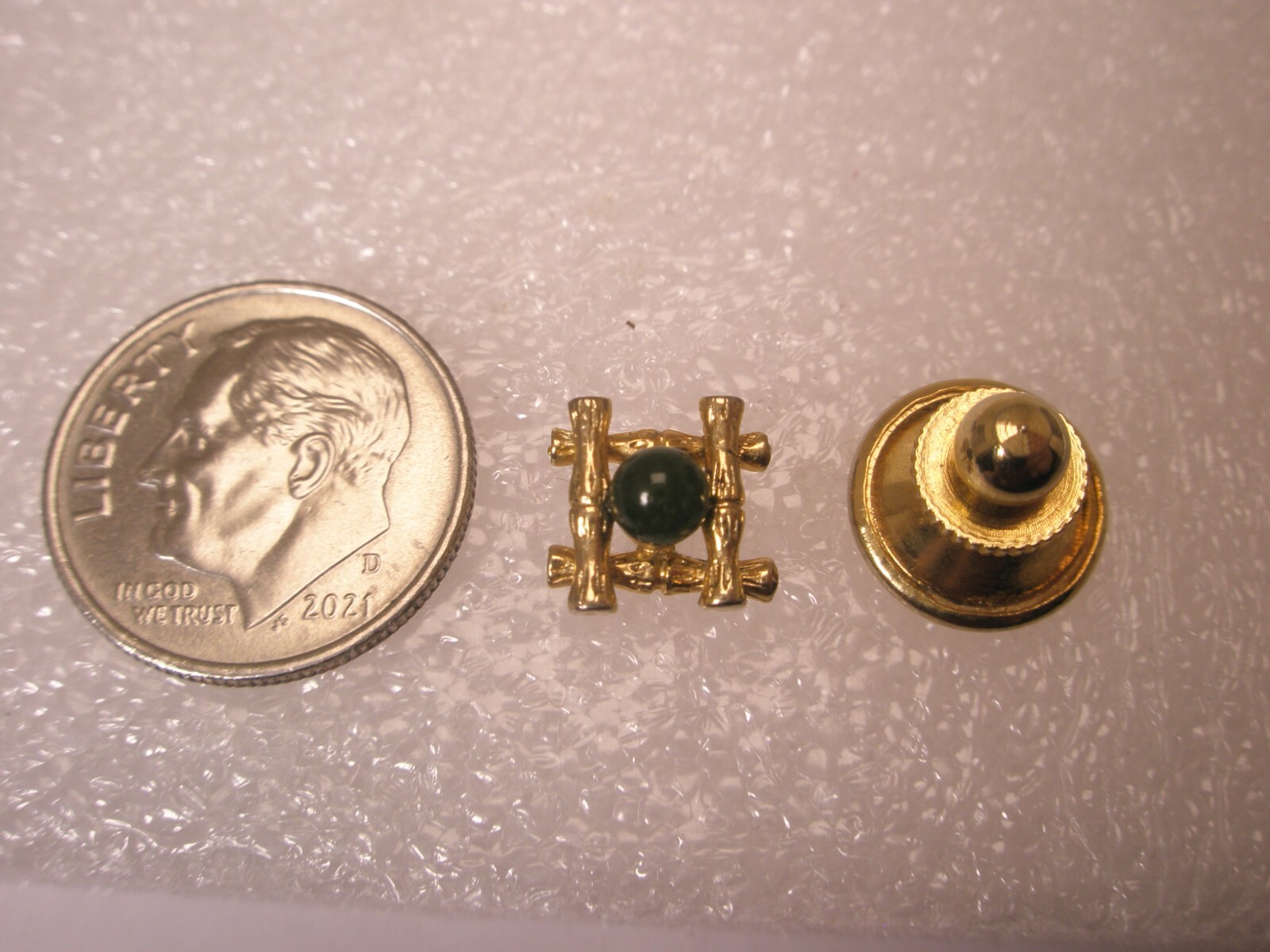 Genuine Green Jade Stone Bamboo Design Vintage TINY SMALL Tie Tack Lapel Pin x58