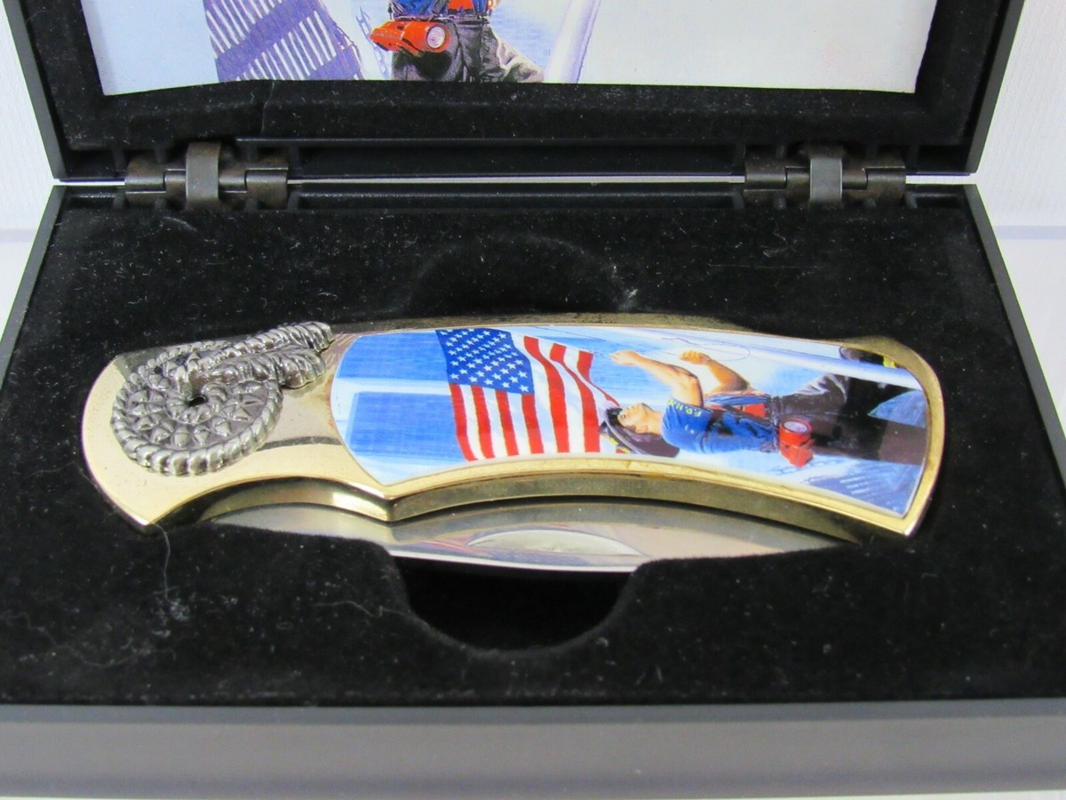 911 NY Fire Dept. メモリアルナイフ Commemorative 9/11 NYFD Locking Collectors Pocket Knife with