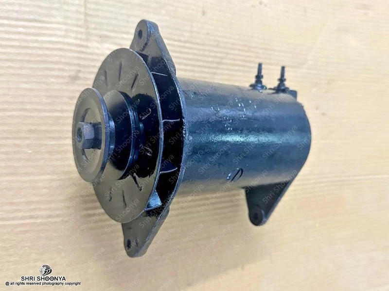 Dynamo Generator 12 Volt  For Willys Jeeps various model - LUCAS -Refurbished - Image 2 of 4