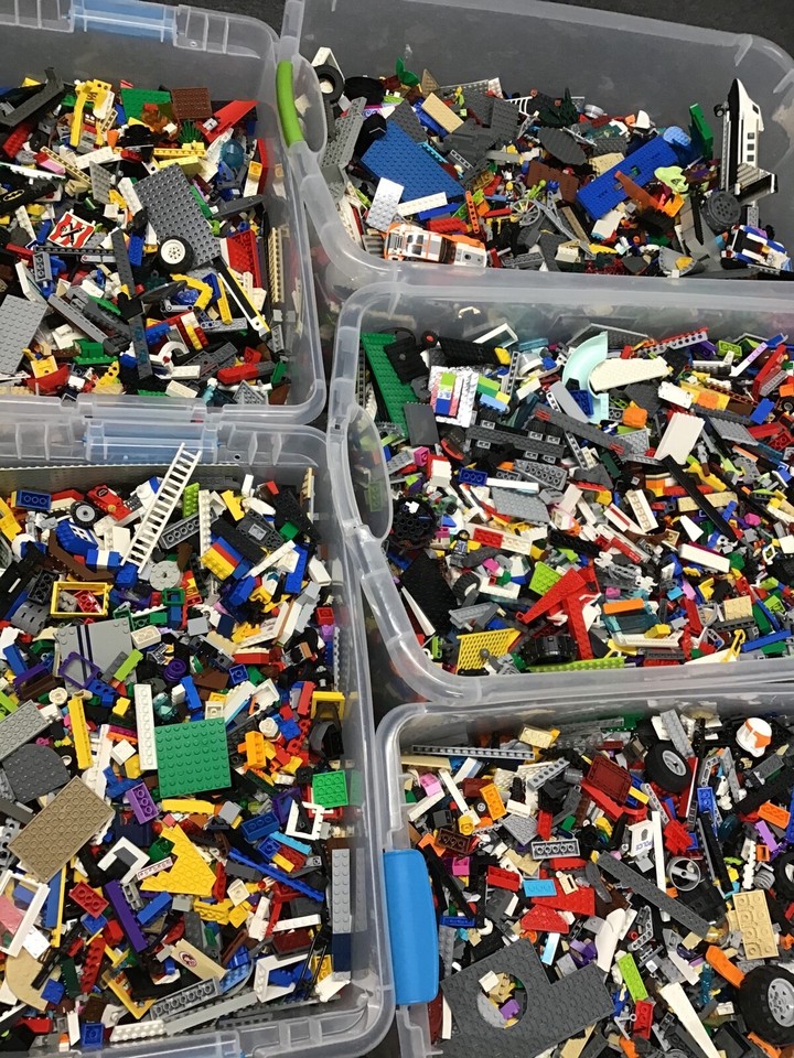 Random Bricks LEGO 200-10000 Pieces of Randomly Chosen Bricks Plates Parts & Pieces ...
