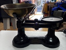 Vintage Frederick Hill & Co &lsquo;Trustworthy&rsquo; Kitchen Scales.