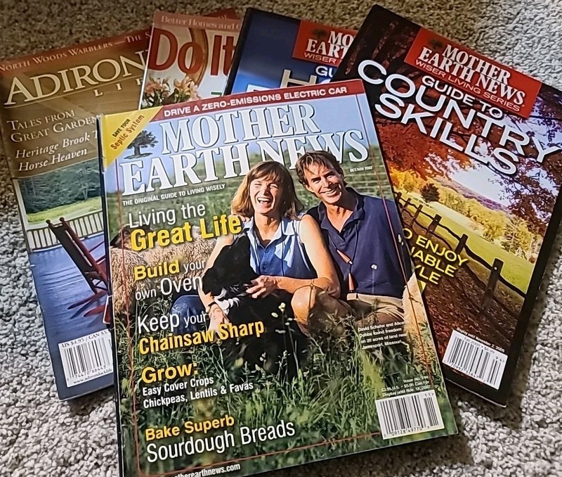 Lot of 5 DIY & Homesteading Magazines – Mother Earth News, Wiser Living, Do...