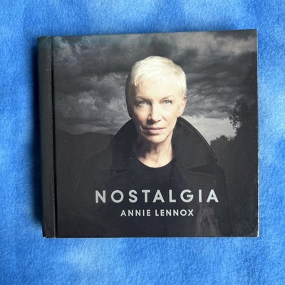 ANNIE LENNOX: NOSTALGIA 2-DISC MUSIC CD/DVD 12 TRACKS + LIVE PERF VG+