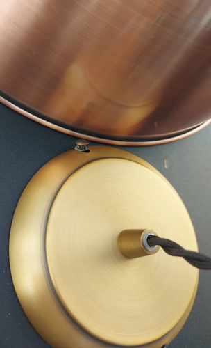 Plafoniera industriale a sospensione effetto bronzo in metallo con lampadina - Foto 9 di 12