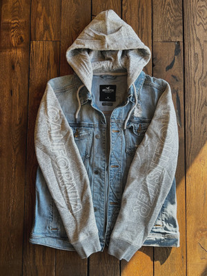Hollister Epic Flex Distressed Hooded Denim Jacket Gray Sleeves Men s M