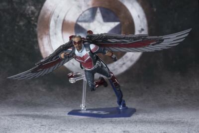 マーベル　ファルコン　フィギュア　トーキングフィギュア Bandai S.H. Figuarts The Falcon and the Winter Soldier The