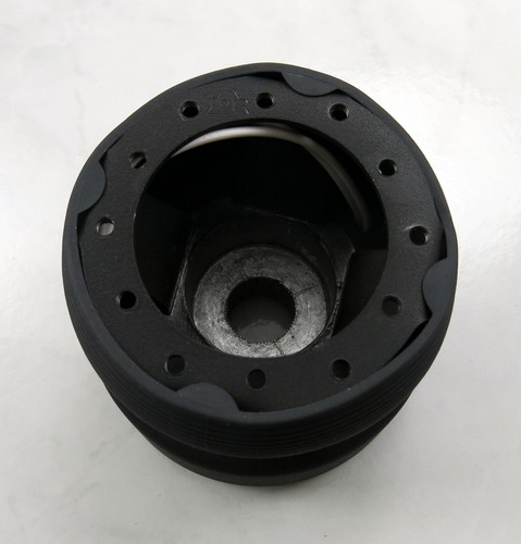 Nardi-Personal Hub Adapter Kit for Mercedes All Models with Nut fitment 9/76-79 - Picture 4 of 10