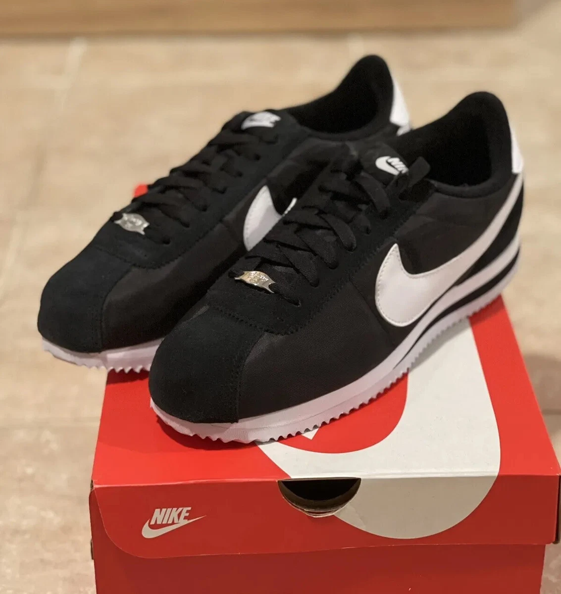 Nike Cortez Basic Nylon Sz 8 Black White Running Shoe 819720-011 Wmn 9.5 | eBay