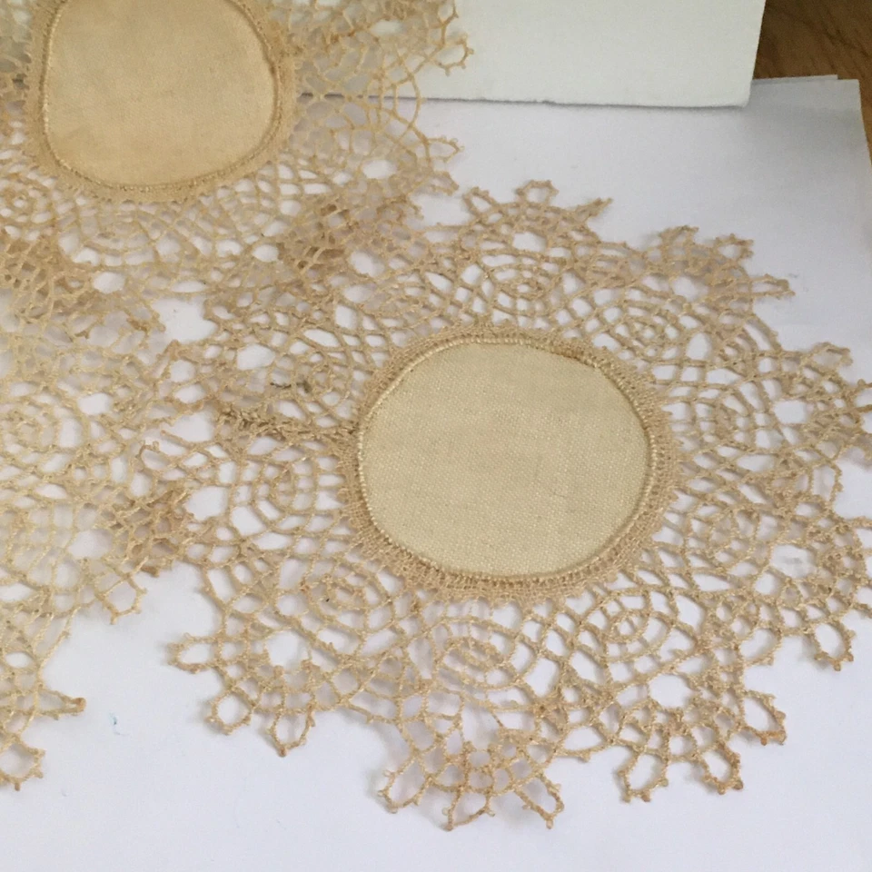 Tapetes redondos 100 % hechos a mano de encaje crudo 4 piezas boda novia 6" Foto 3 de 3