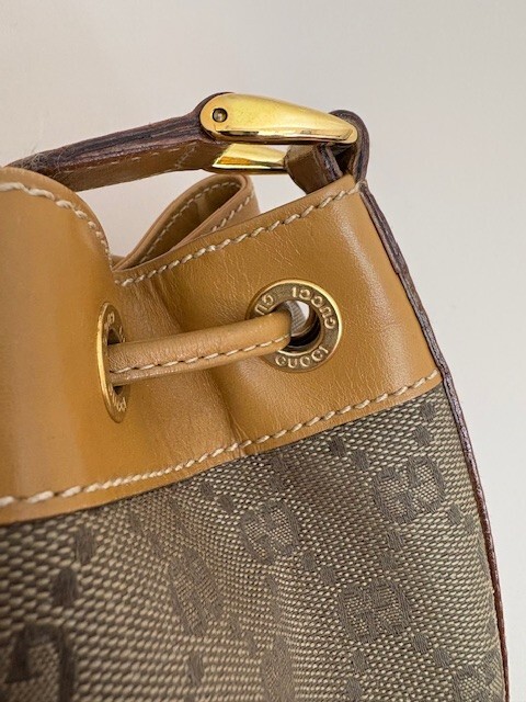 Vintage Authentic GUCCI GG Canvas Leather Logo Ta… - image 6