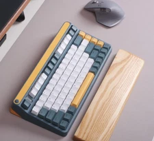 Mechanical Keyboard Wrist Rest Wood Light Ash Wood 300x80mm Straight Edge