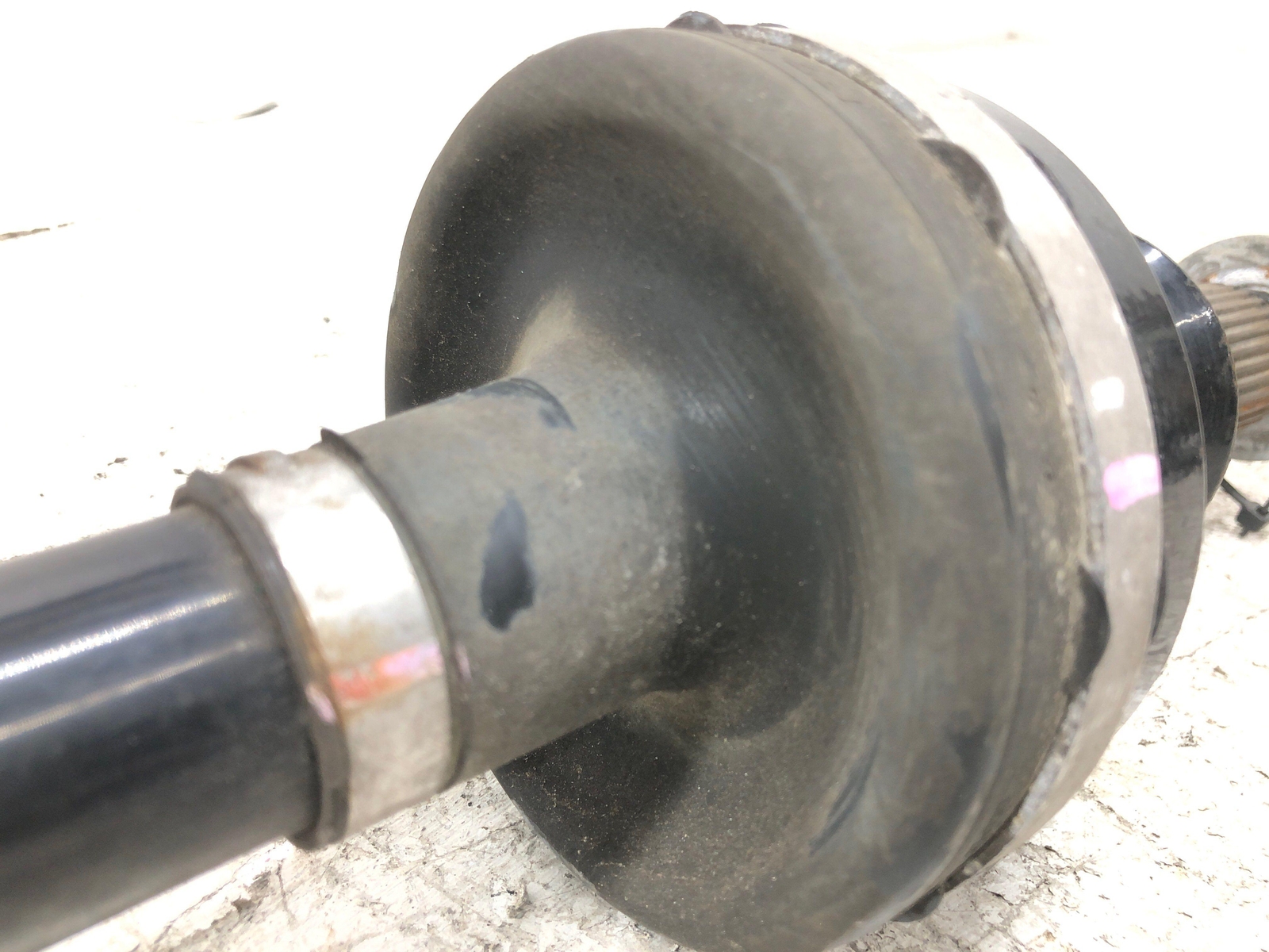 2017-2024 MASERATI LEVANTE 3.0L AWD REAR CV AXLE SHAFT *14K* 670032036 OEM (B)