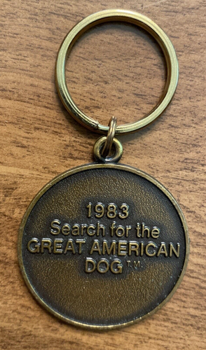 Llavero vintage 1983 Purina Dog Chow Food Search for Great American Dog C15a - Imagen 3 de 11