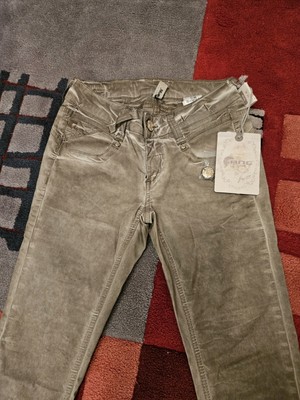 Neue Gang Jeans Gr 25