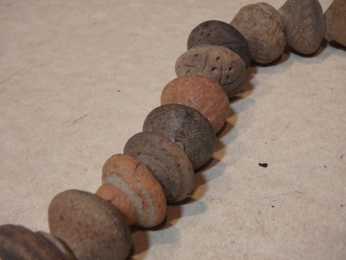 ANTIQUE Pre-Columbian Earthenware 44 Spindle Whorls NECKLACE     1 - Picture 3 of 12