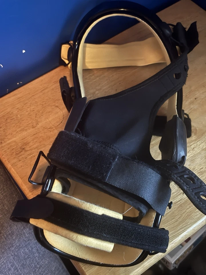 DonJoy 4titude Knee Brace Carbon Fiber Ligament Support LEFT/RIGHT included - Image 2 of 4