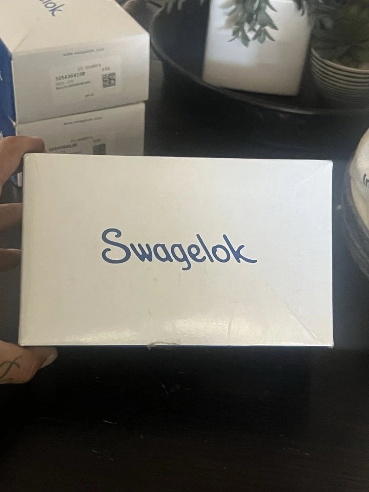 SWAGELOK SS-6HNBF8 ½” Valve Stainless High Pressure 10,000 PSI Needle Bonnet NEW - Image 2 of 4