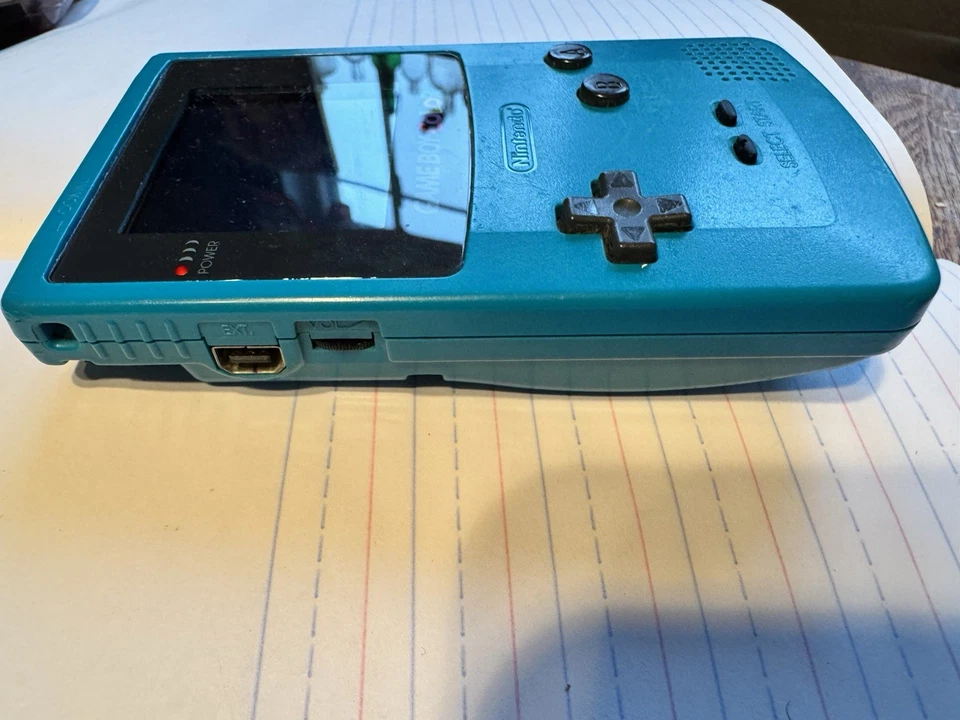 Consola Nintendo Game Boy Color Teal Probada Funciona✅Con Juego Disney Toy Story 2 GBC Foto 4 de 4