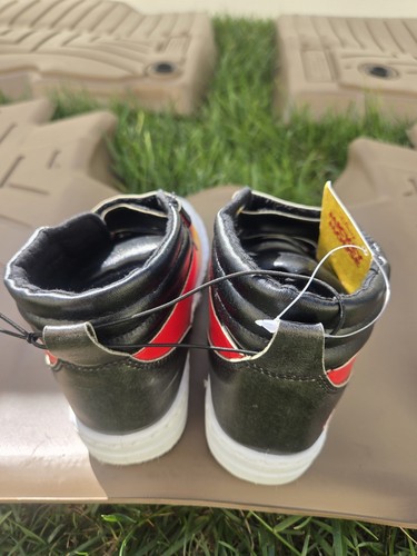 Disney Mickey Mouse Ground UP Boys/Youth High Top Sneakers Size 12 NWT - Picture 4 of 16