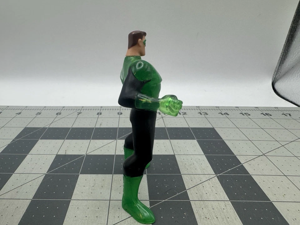 2012 McDonald's Happy Meal Toy Green Lantern: Hal Jordan Action Figure -No Light - Image 2 of 4