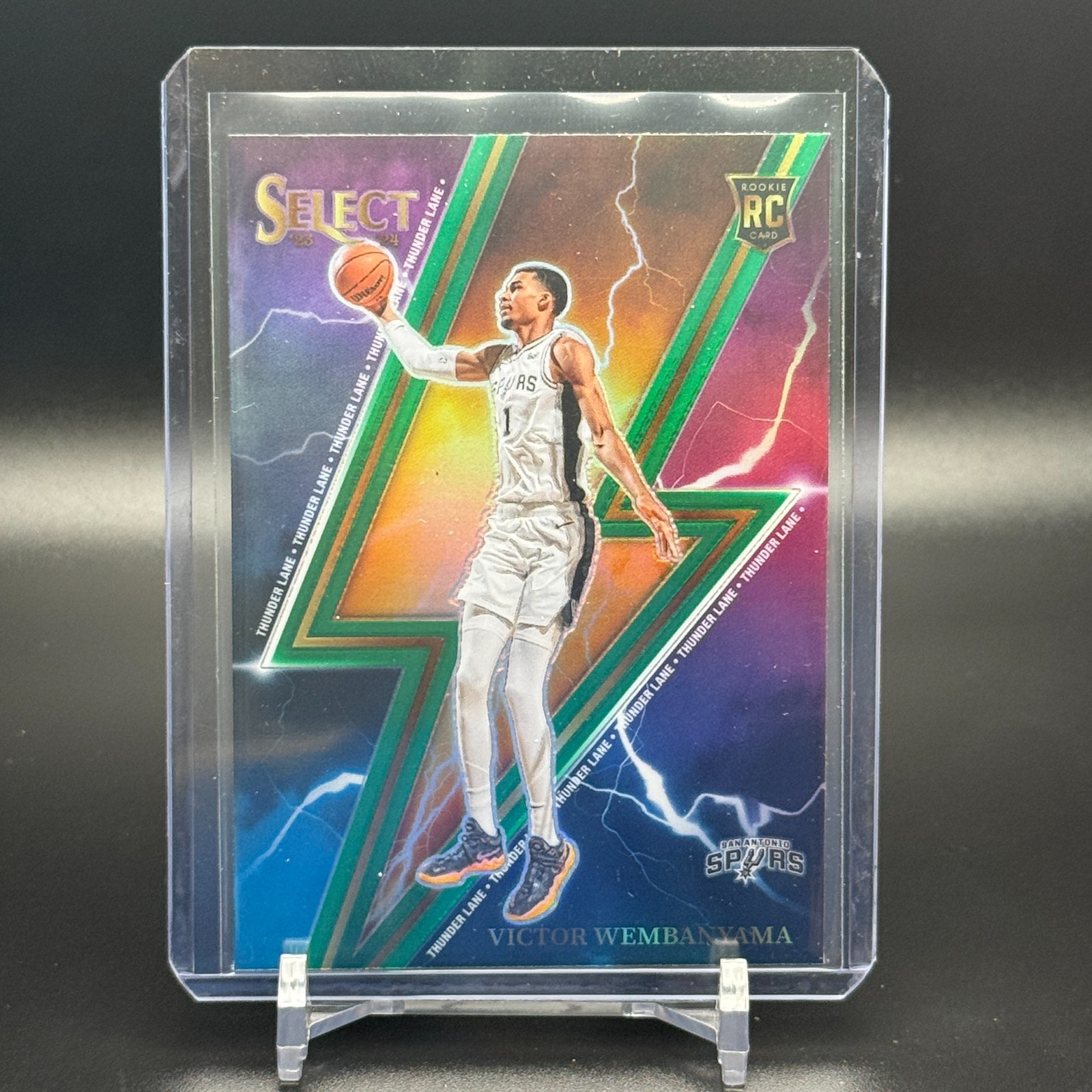 2023-24 Select VICTOR WEMBANYAMA 5 Thunder Lane GREEN SILVER HOLO PRIZM RC Spurs