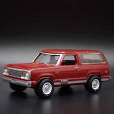 1978 78 PLYMOUTH TRAIL DUSTER SUV 4X4 1/64 SCALE COLLECTIBLE DIECAST MODEL CAR