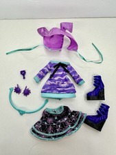Monster High G3 Creepover Party Twyla Clothes