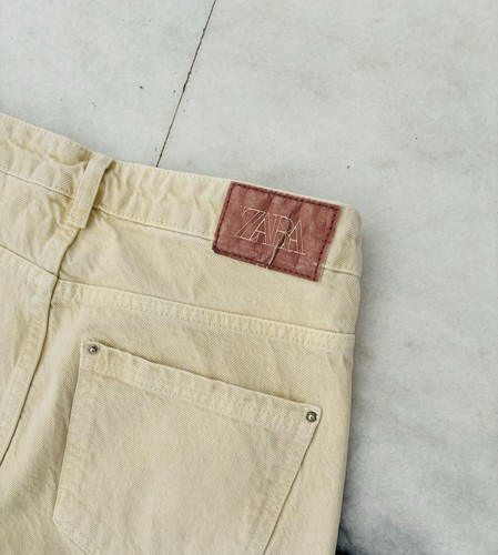 Zara Beige High Rise Wide Leg Distressed Jeans Size 8 - Picture 12 of 13