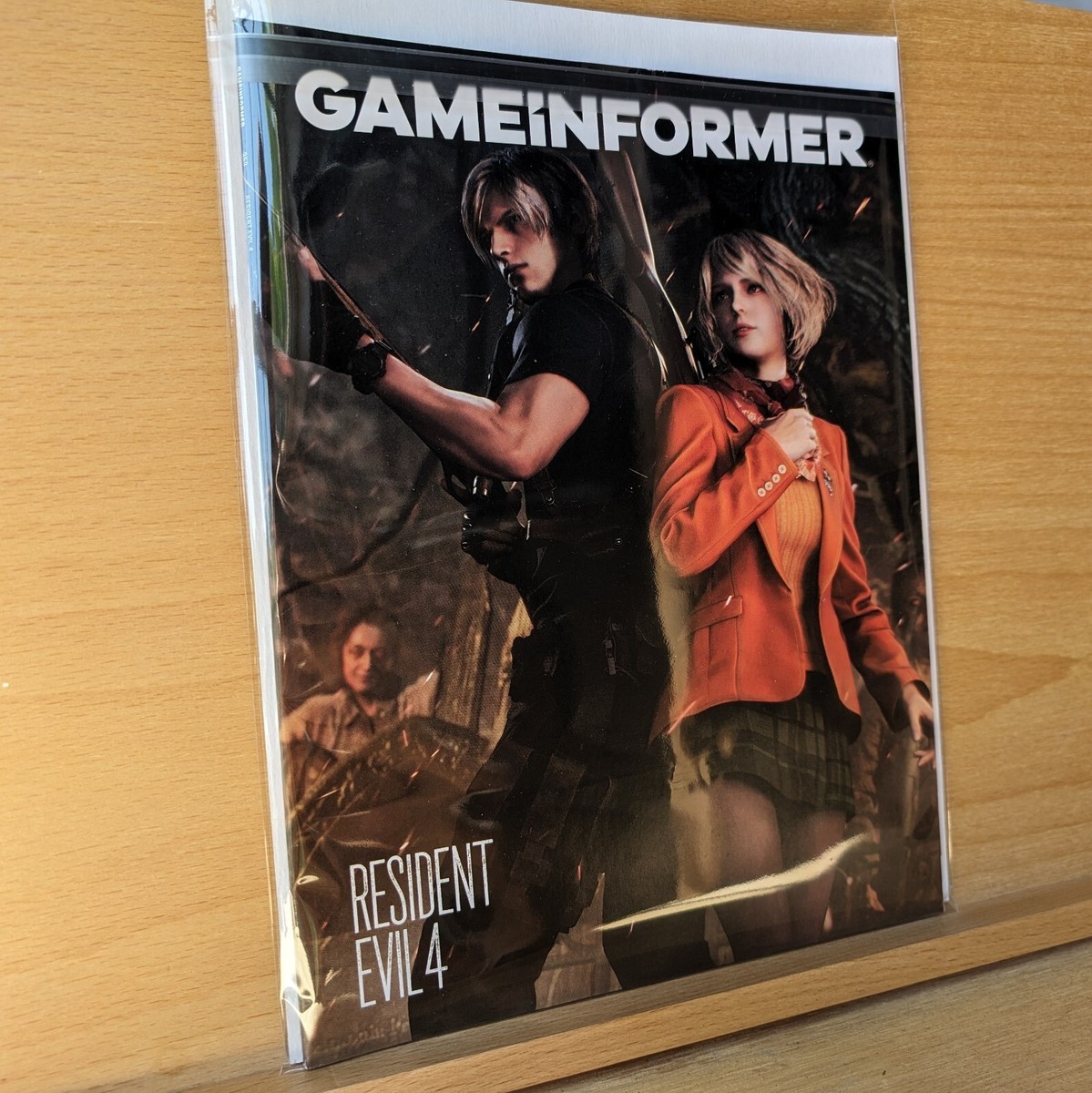 Magazine Playmag 10 - Cold Fear, PSP, Gran Turismo 4, Resident Evil 4, MGS 3