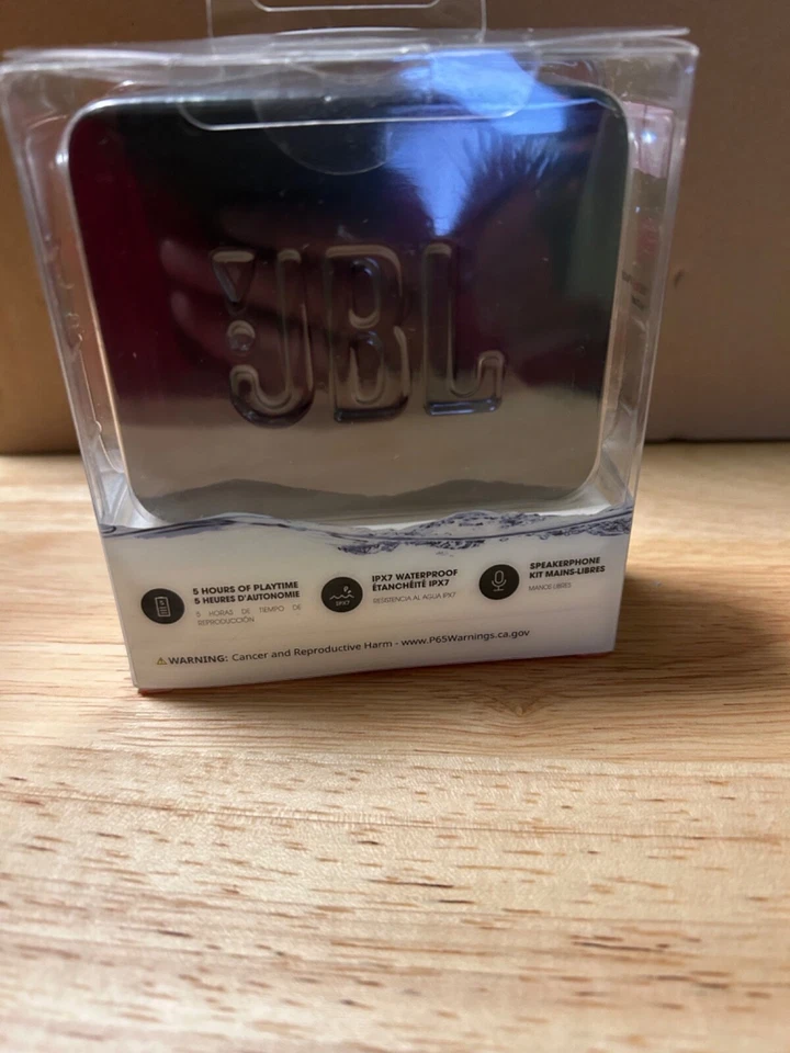 Altavoz Bluetooth Portátil Inalámbrico JBL GO2 IPX7 Impermeable Negro Foto 3 de 4